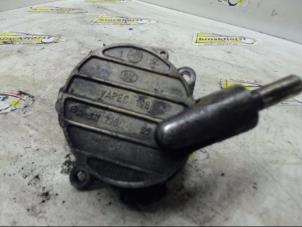 Gebruikte Videpomp (Diesel) Mercedes Sprinter 2t (901/902) 208 CDI 16V Prijs € 52,50 Margeregeling aangeboden door Binckhorst BV