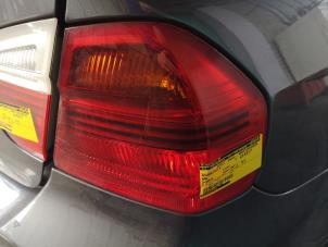 Gebruikte Achterlicht rechts BMW 3 serie (E90) 335d 24V Prijs € 52,50 Margeregeling aangeboden door Binckhorst BV