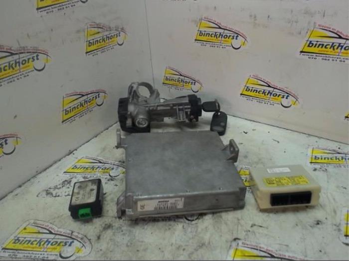 Gebruikte Kontaktslot + computer Honda Civic (ES) 1.3 16V VTEC-i IMA Prijs € 131,25 Margeregeling aangeboden door Binckhorst BV