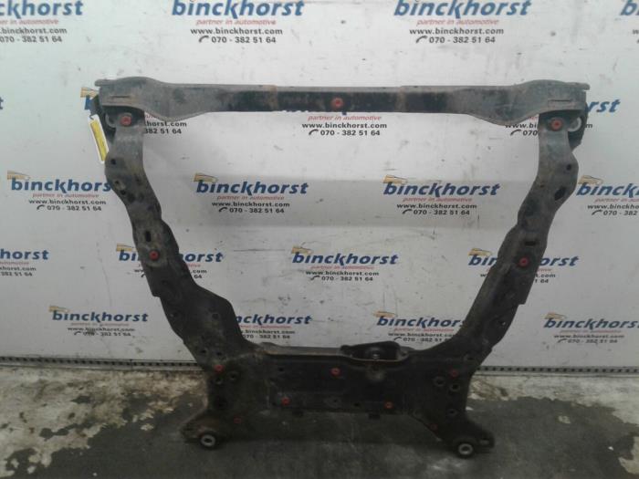 Gebruikte Subframe Volvo V60 I (FW/GW) 2.4 D5 20V Prijs € 210,00 Margeregeling aangeboden door Binckhorst BV
