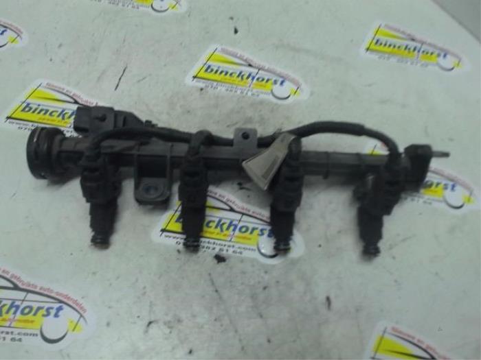 Gebruikte Verstuiver brug Hyundai i10 (F5) 1.1i 12V Prijs € 63,00 Margeregeling aangeboden door Binckhorst BV