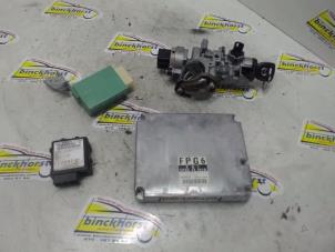 Gebruikte Kontaktslot + computer Mazda Premacy 1.8 16V Prijs € 131,25 Margeregeling aangeboden door Binckhorst BV