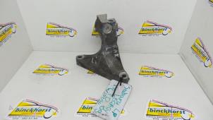 Gebruikte Versnellingsbak Steun Subaru Legacy Wagon (BR) 2.0 D 16V Prijs € 26,25 Margeregeling aangeboden door Binckhorst BV