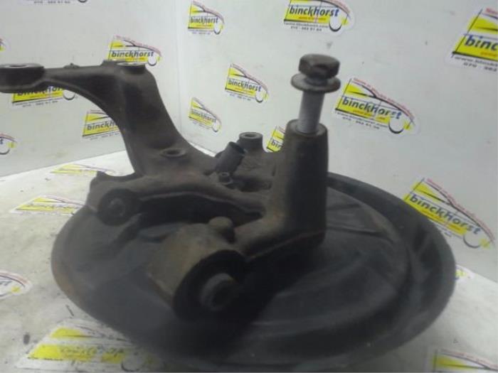 Fusee rechts-achter van een Seat Altea (5P1) 1.8 TFSI 16V 2010