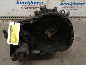 Gebruikte Versnellingsbak Renault Clio II Societe (SB) 1.9D Prijs € 183,75 Margeregeling aangeboden door Binckhorst BV
