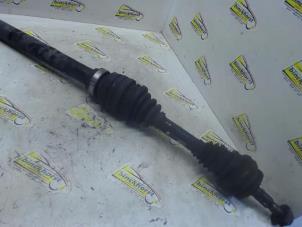 Gebruikte Homokineetas rechts-voor Volvo V70 (GW/LW/LZ) 2.0 10V Prijs € 42,00 Margeregeling aangeboden door Binckhorst BV