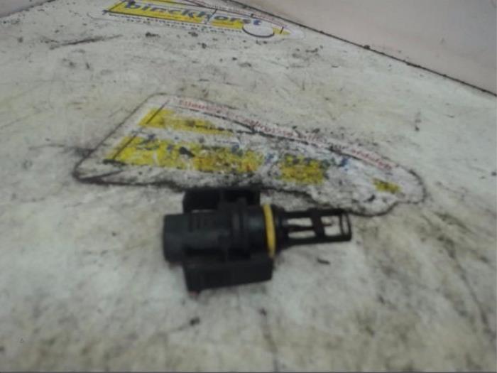 Gebruikte Motor Temperatuursensor Mercedes A (W169) 1.7 A-180 Prijs € 15,75 Margeregeling aangeboden door Binckhorst BV