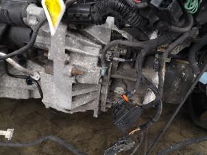 Gebruikte Versnellingsbak Renault Clio III (BR/CR) 1.5 dCi FAP Prijs € 157,50 Margeregeling aangeboden door Binckhorst BV