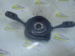 Gebruikte Combischakelaar Stuurkolom BMW 1 serie (E87/87N) 118d 16V Prijs € 52,50 Margeregeling aangeboden door Binckhorst BV