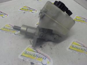 Gebruikte Hoofdremcilinder BMW 1 serie (E87/87N) 118d 16V Prijs € 52,50 Margeregeling aangeboden door Binckhorst BV