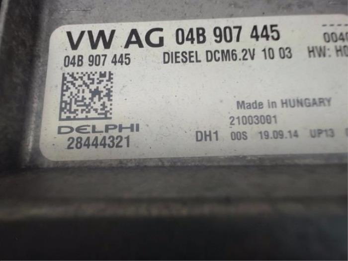 Kontaktslot + computer van een Volkswagen Polo V (6R) 1.4 TDI 12V 90 2014