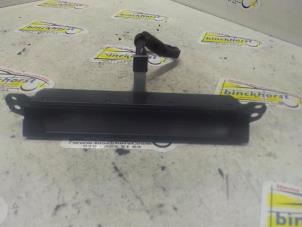 Gebruikte Display Interieur Mazda RX-8 (SE17) 1.3 Renesis HP Prijs € 78,75 Margeregeling aangeboden door Binckhorst BV