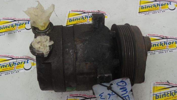 Gebruikte Pomp Airco Opel Omega B (25/26/27) 2.0i 16V Prijs € 73,50 Margeregeling aangeboden door Binckhorst BV