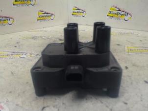 Gebruikte Bobine Ford Fiesta 5 (JD/JH) 1.6 16V Prijs € 21,00 Margeregeling aangeboden door Binckhorst BV