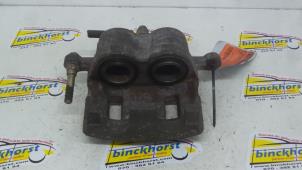 Gebruikte Remklauw (Tang) links-voor Hyundai Trajet Prijs € 52,50 Margeregeling aangeboden door Binckhorst BV