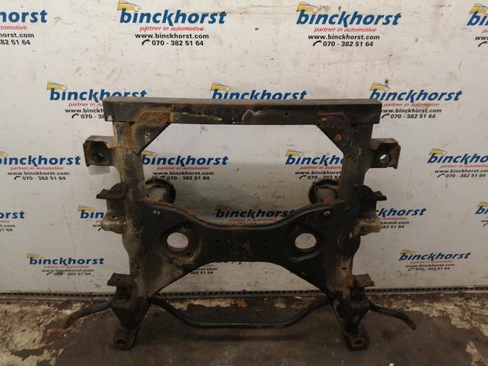 Gebruikte Subframe Mercedes Viano (639) 2.0 CDI 16V Prijs € 158,81 Inclusief btw aangeboden door Binckhorst BV