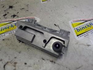 Gebruikte Camera voorzijde Renault Megane III Grandtour (KZ) 1.5 dCi 110 Prijs € 105,00 Margeregeling aangeboden door Binckhorst BV