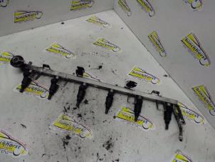 Gebruikte Injector brug BMW 3 serie (E46/4) 320i 24V Prijs € 63,00 Margeregeling aangeboden door Binckhorst BV
