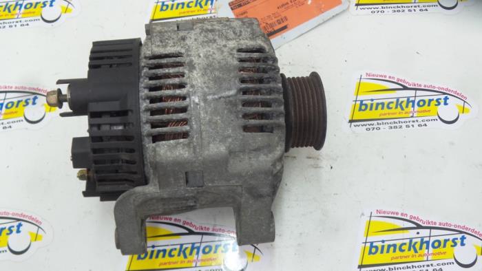 Dynamo van een Volvo V40 (VW) 1.9 TD 1998