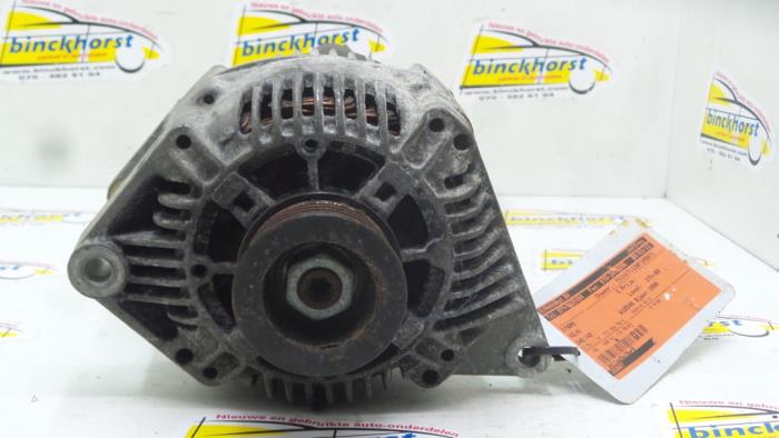 Dynamo van een Volvo V40 (VW) 1.9 TD 1998