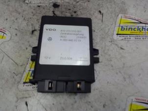 Gebruikte Deur module Mercedes Vito (638.0) 2.2 CDI 108 16V Prijs € 31,50 Margeregeling aangeboden door Binckhorst BV