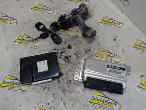 Gebruikte Contactslot + computer Hyundai Matrix 1.6 16V Prijs € 157,50 Margeregeling aangeboden door Binckhorst BV