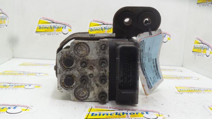 Gebruikte ABS Pomp Opel Vectra C GTS 2.2 DTI 16V Prijs € 105,00 Margeregeling aangeboden door Binckhorst BV
