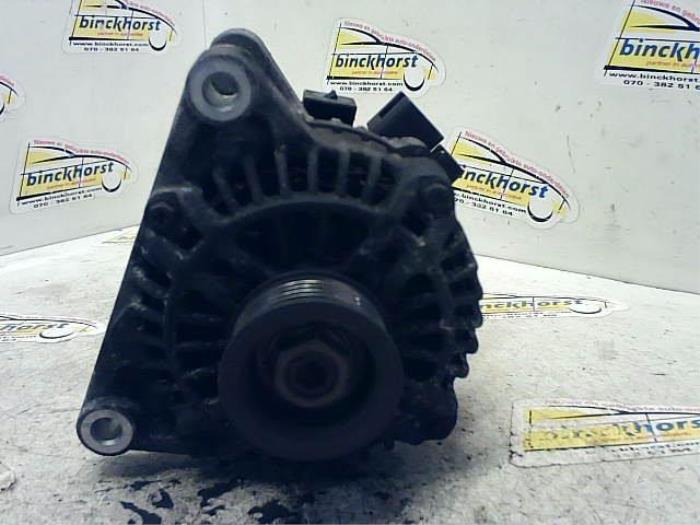 Gebruikte Dynamo Peugeot 406 Break (8E/F) 2.2 16V Prijs € 40,95 Margeregeling aangeboden door Binckhorst BV