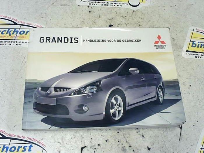 Instructie Boekje Mitsubishi Grandis