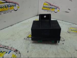 Gebruikte Gloeirelais Peugeot Expert (222/224) 1.9D Prijs € 36,75 Margeregeling aangeboden door Binckhorst BV