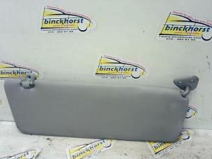 Gebruikte Zonneklep Mitsubishi L-400 2.5 TD Prijs € 21,00 Margeregeling aangeboden door Binckhorst BV