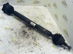 Gebruikte Aandrijfas rechts-voor Audi A3 (8L1) 1.8 20V Prijs € 52,50 Margeregeling aangeboden door Binckhorst BV