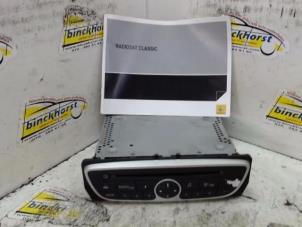 Gebruikte Radio CD Speler Renault Grand Scénic III (JZ) 1.4 16V TCe 130 Prijs € 105,00 Margeregeling aangeboden door Binckhorst BV