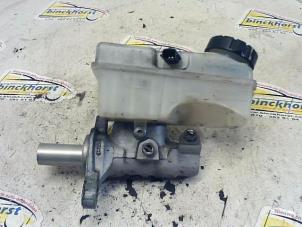 Gebruikte Hoofdremcilinder Dacia Lodgy (JS) 1.5 dCi FAP Prijs € 42,00 Margeregeling aangeboden door Binckhorst BV