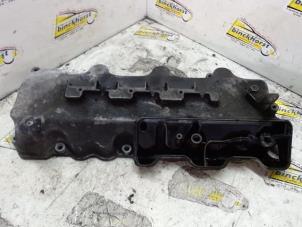 Gebruikte Kleppendeksel Mercedes E-Klasse Prijs € 42,00 Margeregeling aangeboden door Binckhorst BV