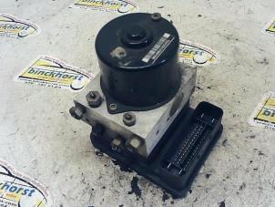 Gebruikte ABS Pomp Ford Fiesta 5 (JD/JH) 1.4 16V Prijs € 52,50 Margeregeling aangeboden door Binckhorst BV