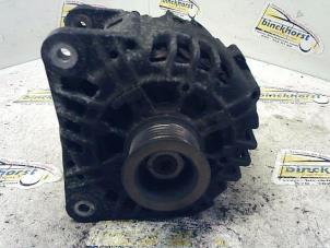 Gebruikte Dynamo Renault Grand Scénic II (JM) 1.9 dCi 130 Prijs € 42,00 Margeregeling aangeboden door Binckhorst BV