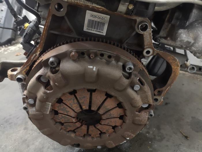 Motor van een Alfa Romeo MiTo (955) 1.3 JTDm 16V 2014