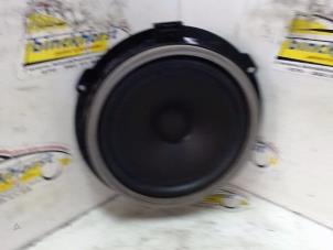 Gebruikte Luidspreker Landrover Freelander II 2.2 td4 16V Prijs € 15,75 Margeregeling aangeboden door Binckhorst BV