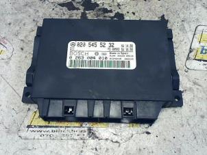 Gebruikte Computer Automatische Bak Mercedes S (W220) 5.0 S-500 V8 24V Prijs € 131,25 Margeregeling aangeboden door Binckhorst BV