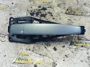 Gebruikte Portiergreep 2Deurs rechts Opel Tigra Twin Top 1.8 16V Prijs € 21,00 Margeregeling aangeboden door Binckhorst BV