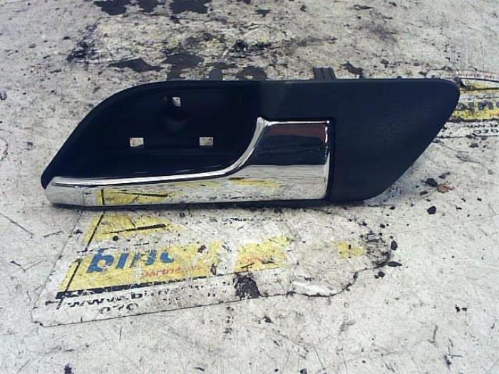 Portiergreep 2Deurs rechts van een Opel Tigra Twin Top 1.8 16V 2005