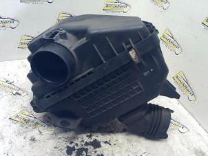 Gebruikte Luchtfilterhuis Honda CR-V (RE/RM) 2.2 i-CTDi 16V Prijs € 36,75 Margeregeling aangeboden door Binckhorst BV