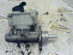 Gebruikte Hoofdremcilinder Volkswagen Golf V (1K1) 1.6 FSI 16V Prijs € 19,95 Margeregeling aangeboden door Binckhorst BV