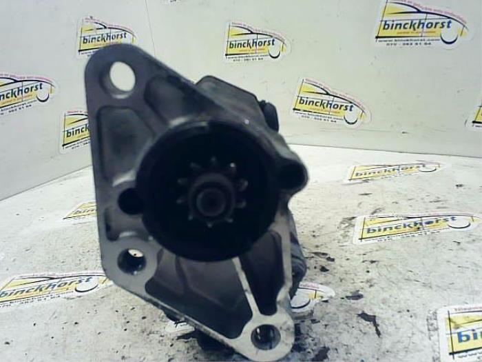 Gebruikte Startmotor Kia Carnival 2 (FIB/FLD) 2.9 HPDi 16V Prijs € 52,50 Margeregeling aangeboden door Binckhorst BV