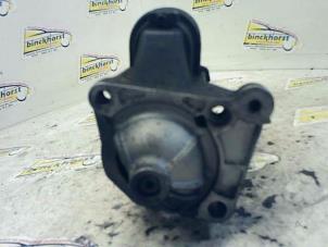 Gebruikte Startmotor Renault Grand Scénic II (JM) 1.9 dCi 120 Prijs € 42,00 Margeregeling aangeboden door Binckhorst BV