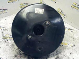 Gebruikte Rembooster Fiat Grande Punto (199) 1.4 T-Jet 16V Prijs € 30,45 Margeregeling aangeboden door Binckhorst BV