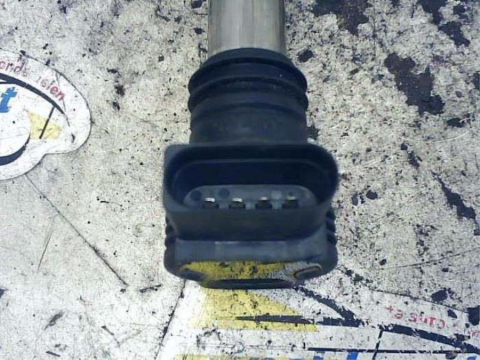 Bobine van een Audi A3 (8L1) 1.8 T 20V 2000