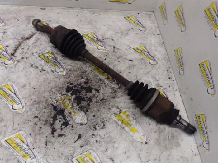 Gebruikte Steekas links-voor Smart Forfour (454) 1.0 12V Prijs € 36,75 Margeregeling aangeboden door Binckhorst BV