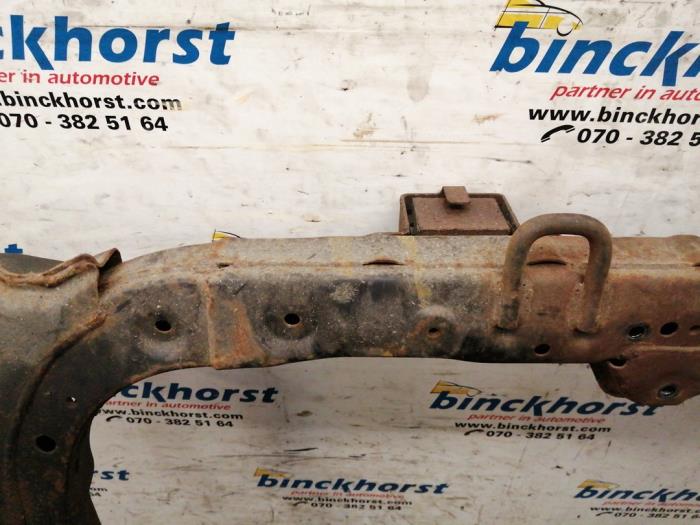 Subframe van een Hyundai Santa Fe II (CM) 2.2 CRDi 16V 4x4 2008
